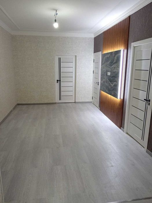 Продается квартира в Яшнабадском районе Авиасозлар 2-х комнат 2-этаже
