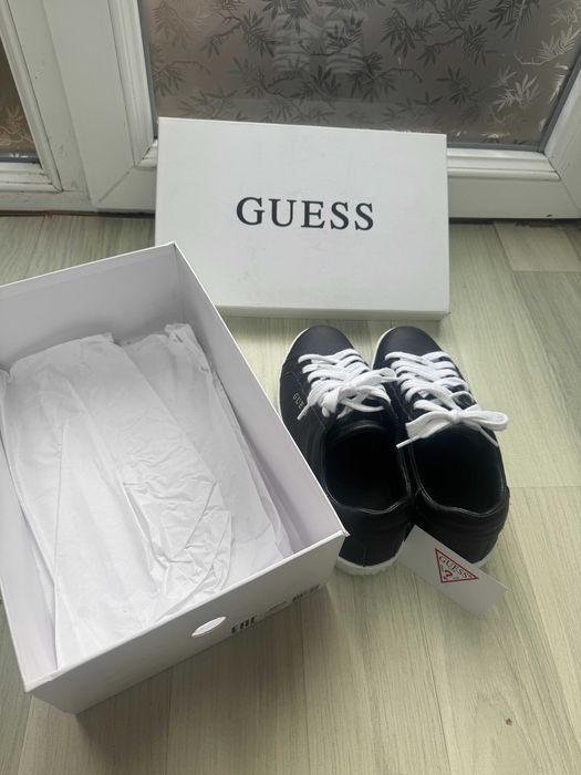 Pantofi sport piele Guess 36/37