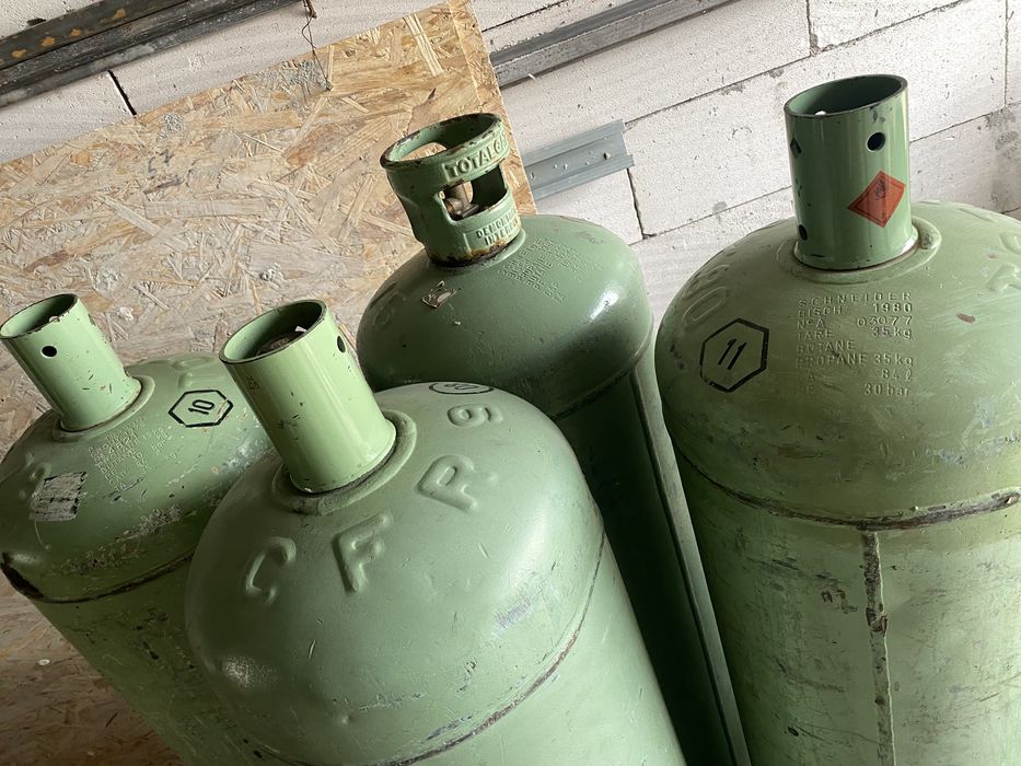 Vand butelii gaz 84 l capacitate