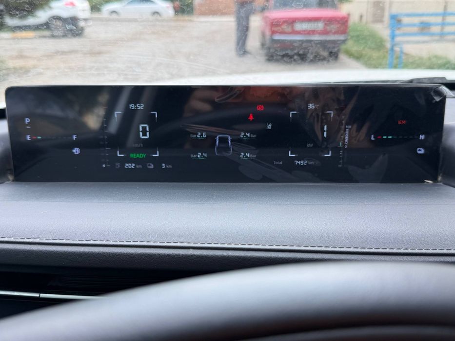 Changan A05 gibrid