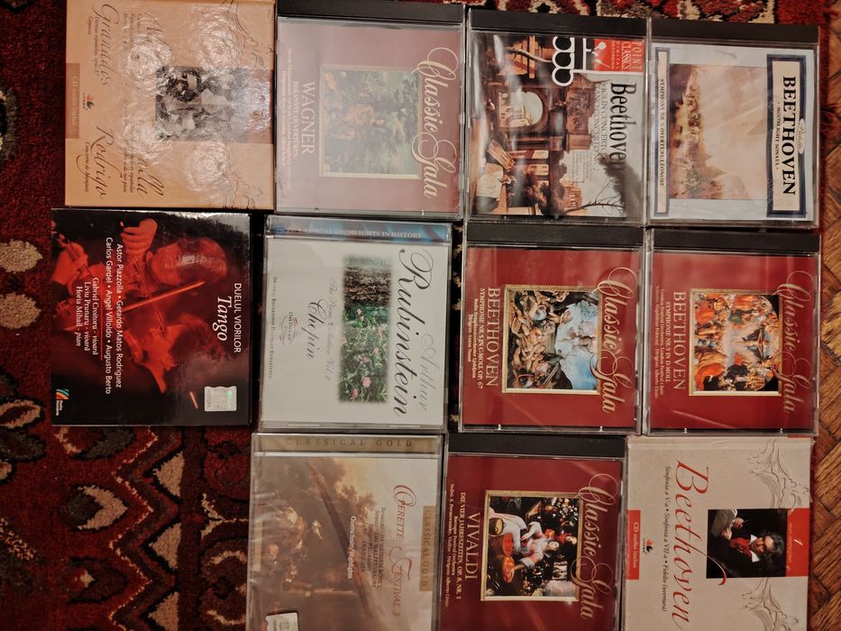CD uri și DVD-uri de diverse genuri