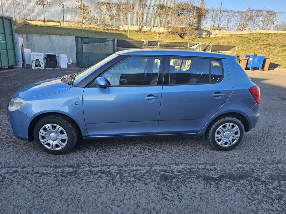 Vând Skoda Fabia