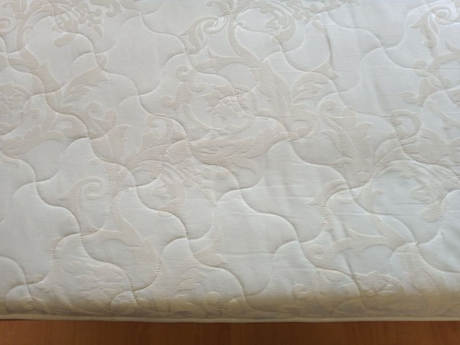 Saltea DOMUS-FLEX  pentru pat dublu dim. 160/200 m