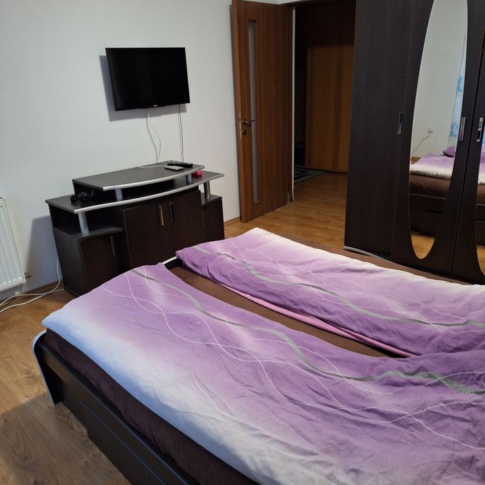 Vand apartament 3 camere la casă 108 mp utili. Exclus agenții