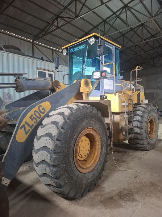 Фронтальный погрузчик сатылады