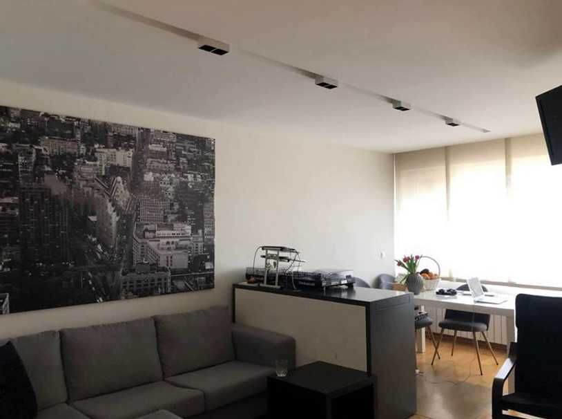 Дава се под наем Двустаен апартамент в София, Борово - 100 кв.м за 650 € - Снимка #2