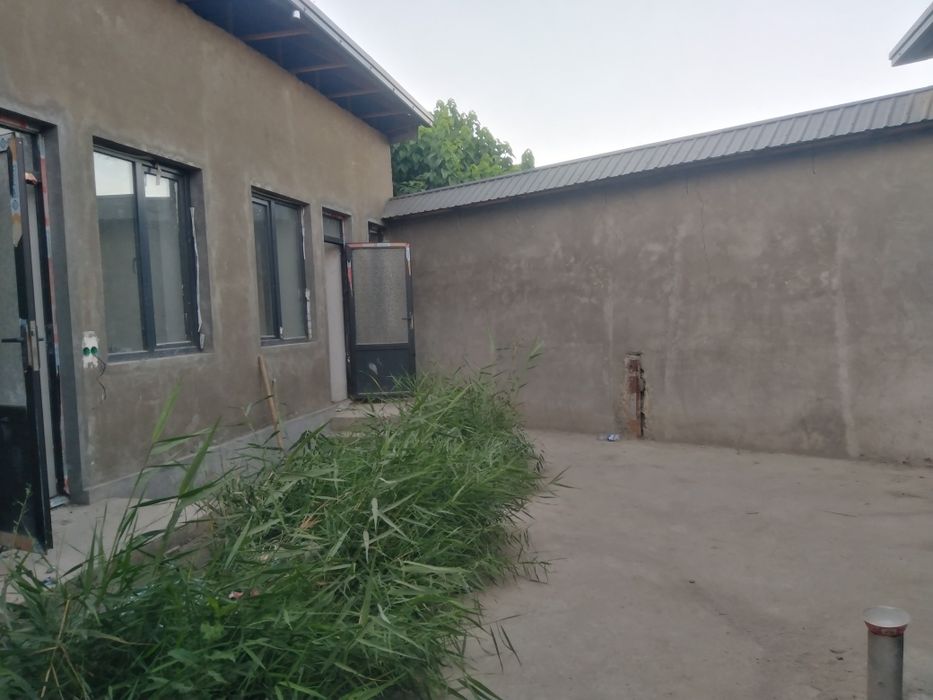 46000у.е Назарбек катта Итфо 2 сотик 5 хона Каробка 80 % биткан