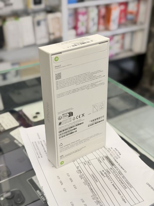 Apple iPhone 17 256GB White