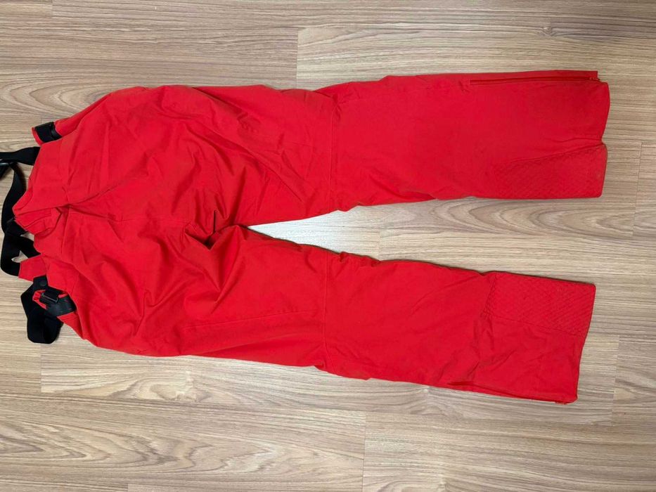 Ски екипировка DAINESE