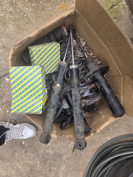 Vand suspensie full audi a4 b 8 avant