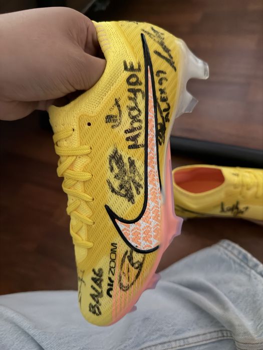 Бутсы nike mercurial