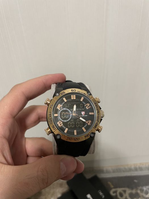 Продам спортивные часы