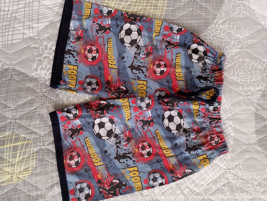 Детски дрехи 98/104