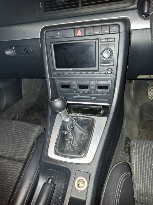 Pachet retrofit navigatie RNS-E  2 DIN Audi A 4