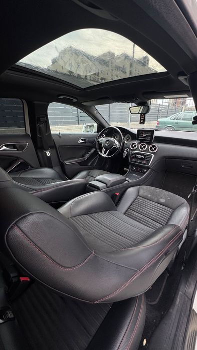 Mercedes-Benz A 200 Pachet AMG| Automat | Panoramic