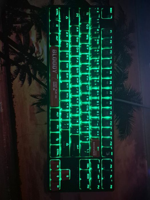 Продам клаву в отличном