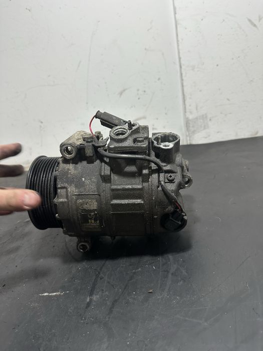 Compresor clima AC Mercedes S class W221 S320 S350  3.0 diesel V6