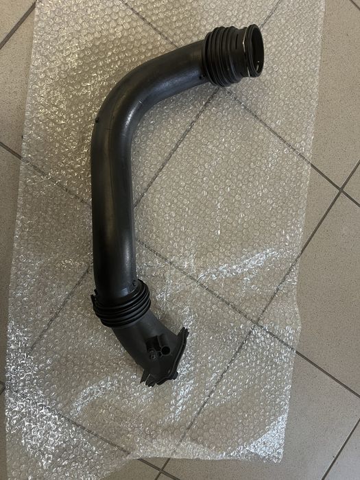 Charge pipe B48 G30