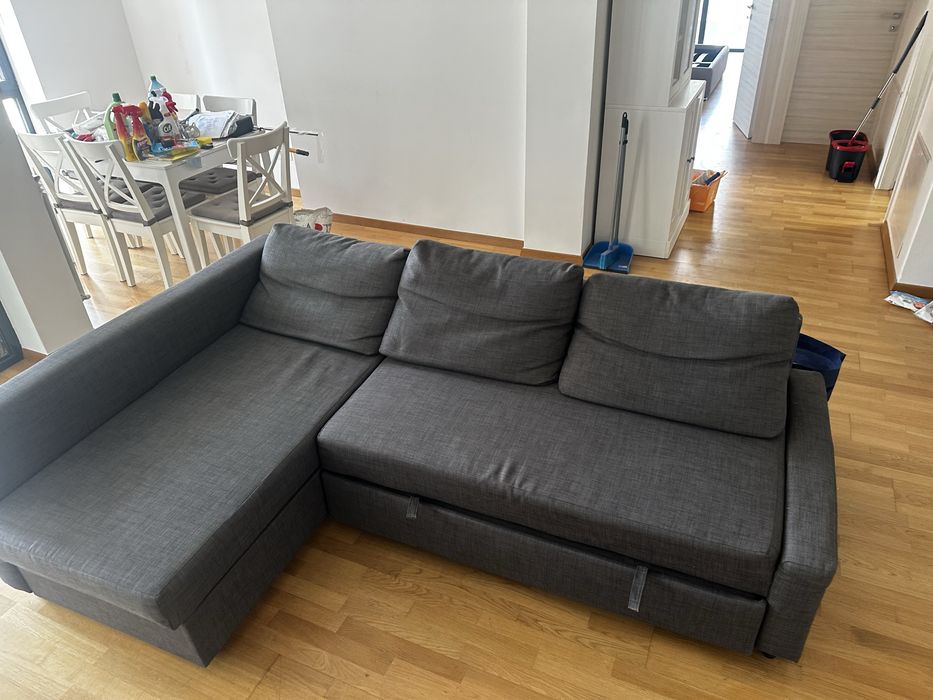 De vinzare canapea coltar extensibika