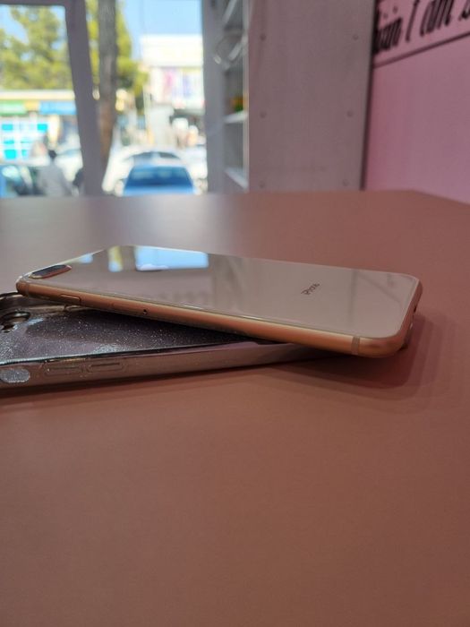 Iphone 8 plus 64Gb