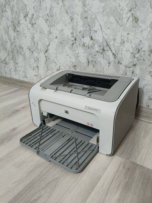 Продам лазерный  принтер hp