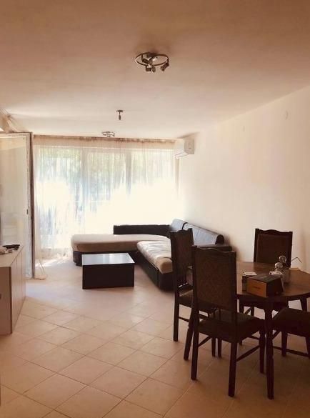 Дава се под наем Двустаен апартамент в София, Зона Б-19 - 70 кв.м за 698.19 € - Снимка #1