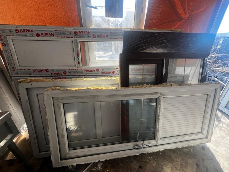 Пластиковые Двери