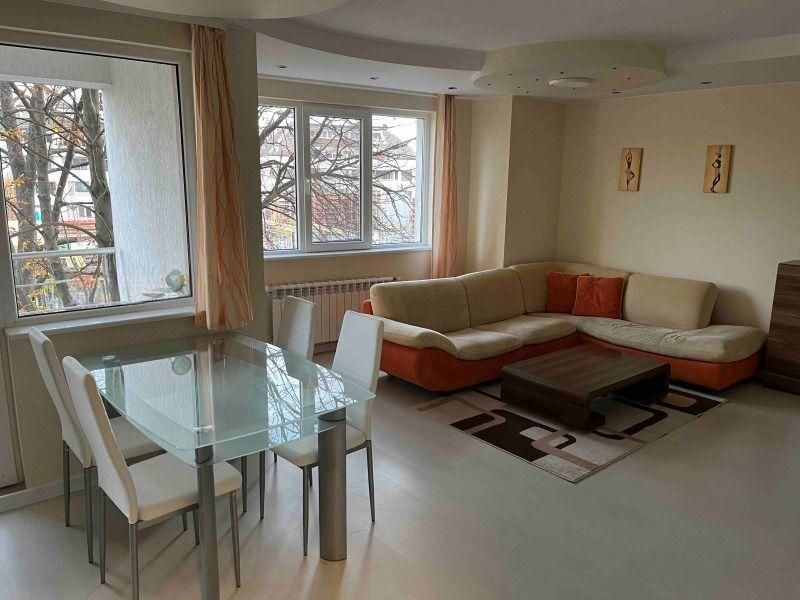 Тристаен апартамент в ж.к. Витоша