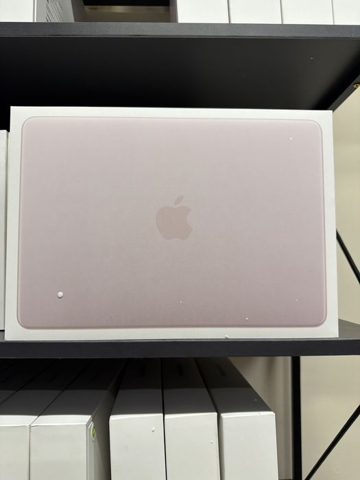Apple , MacBook Neo 256
