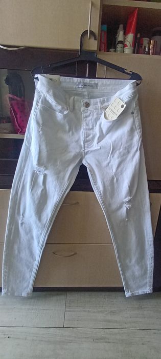 Дънки Dsquared,Armani,Adidas-купи 1 брой + 1 подарък