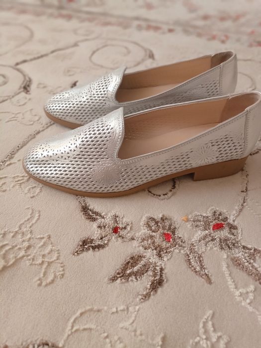 Лоферы женская обувь