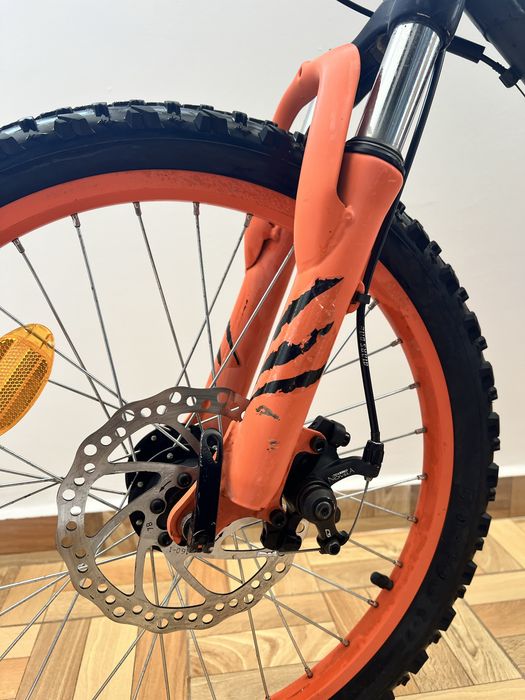 Bicicletă copii / tineret MTB Wyldee 20 inch, cadru Aluminiu, Shimano Tourney, frână disc Promax