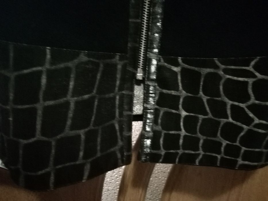 Елегантно дамско палто