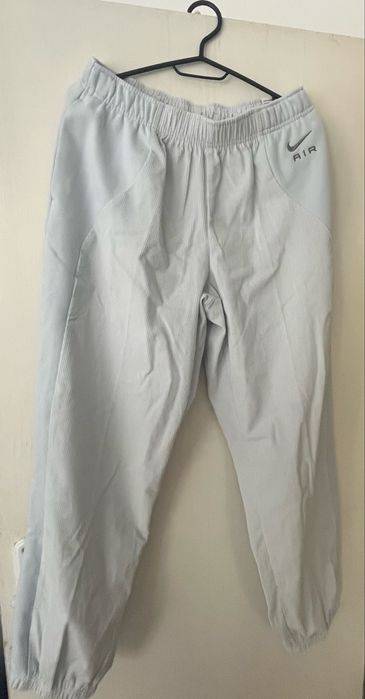 Оригинално дамско долнище NIKE