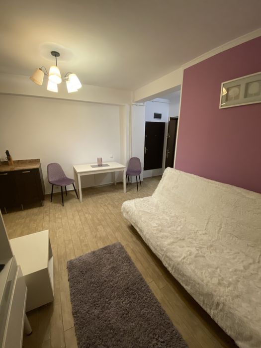 Inchiriez apartament strada Paris-Cluj Napoca