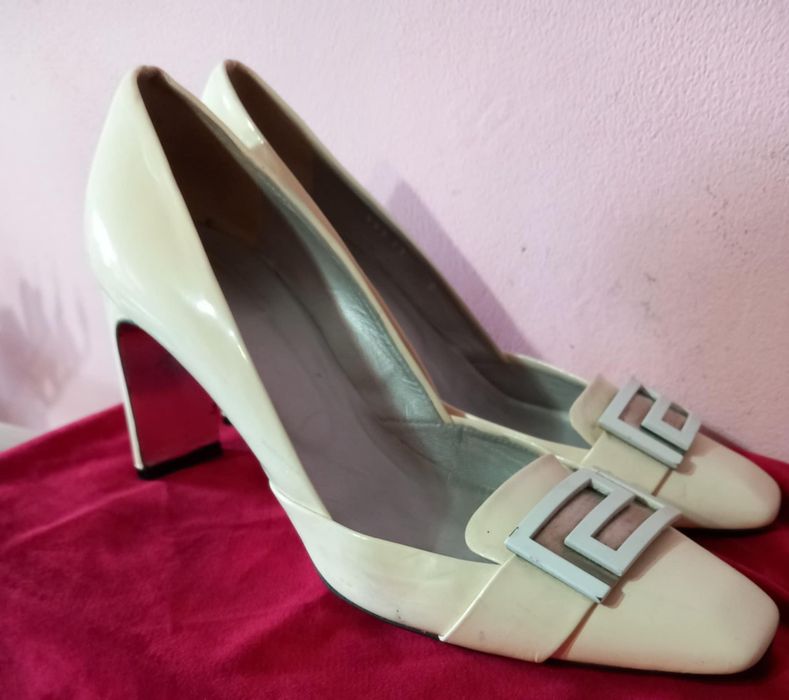 Pantofi  Versace