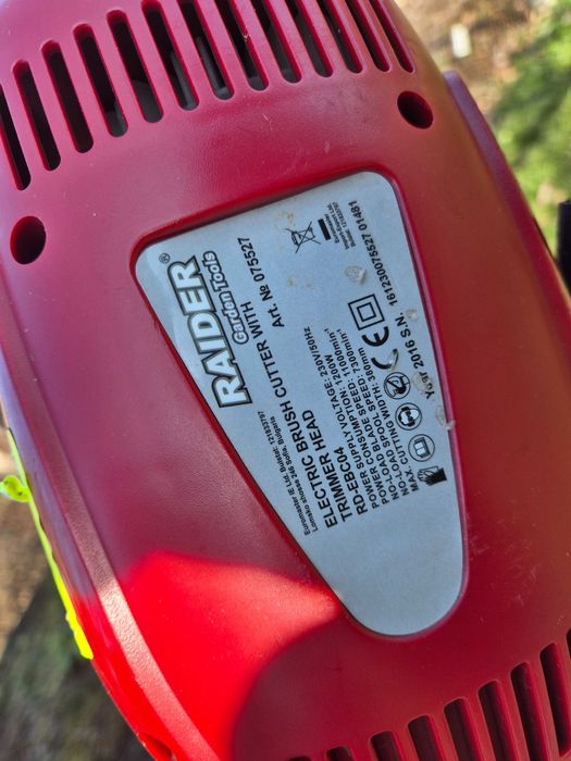 Електрическа коса Raider RD-EBC04