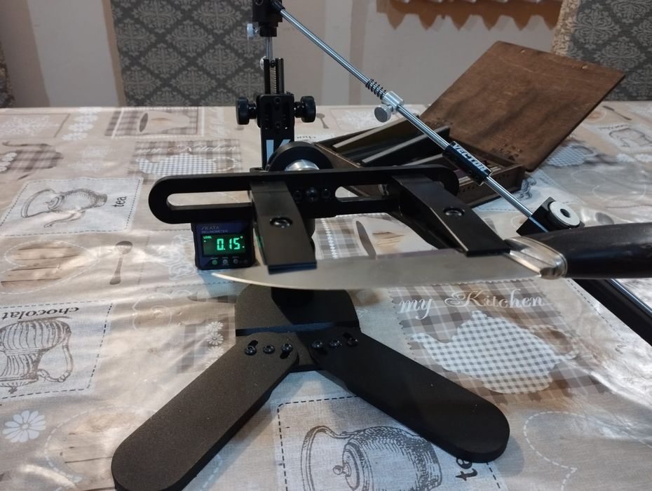 Заточу ножи остро