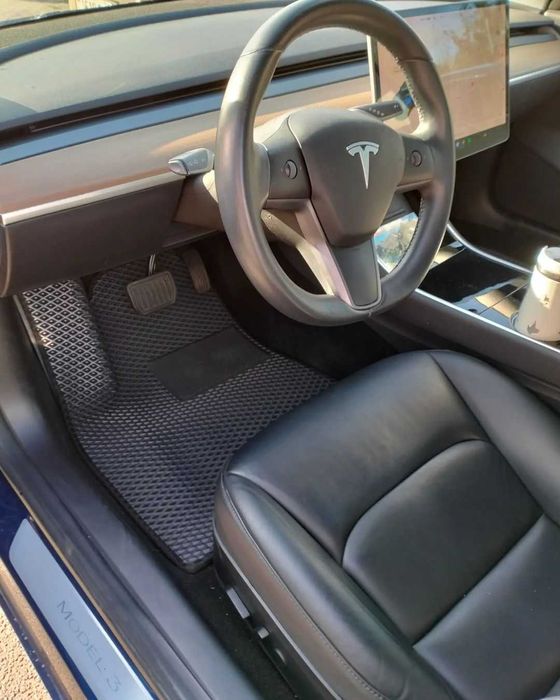 EVA стелки за вашия автомобил