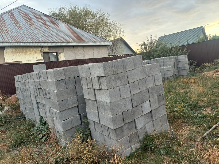 Срочно продам кирпичи сплитеррый