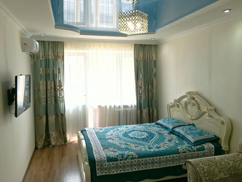 1 комнатная  почасово