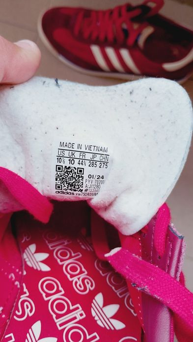 Adidas  Sl72 номер 44.5