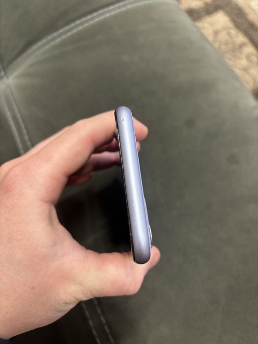 Аифон 11 в хорошем состоянии