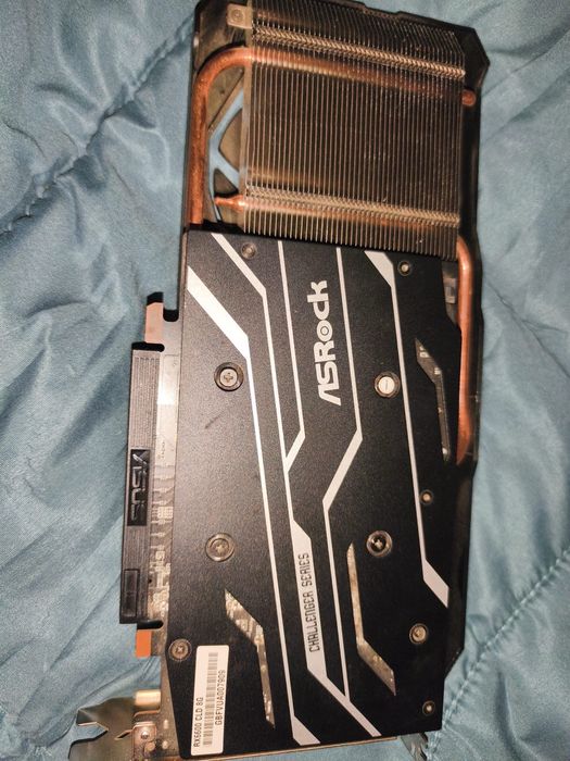 Placa video Radeon RX6600 8GB