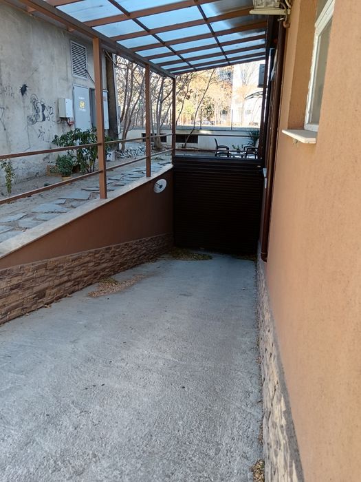 Дава се под наем Гараж / Паркомясто в Пловдив, Христо Смирненски - 15 кв.м за 51 € - Снимка #1