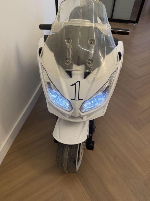 Детский мотоцикл BMW