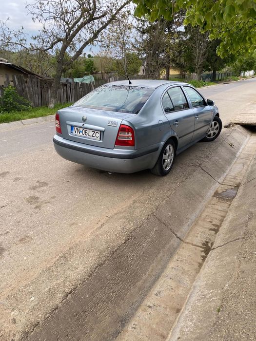 SKODA Unknown Model 2001 — imagine 2