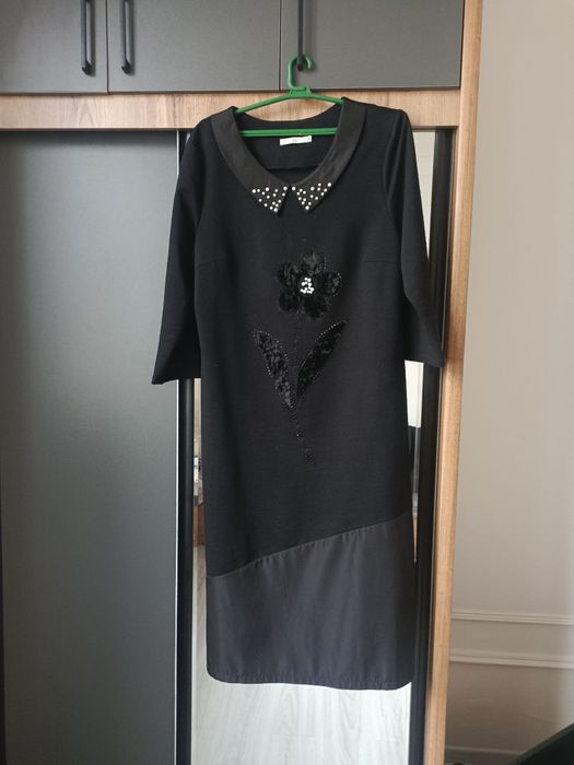 Женское нарядное платье