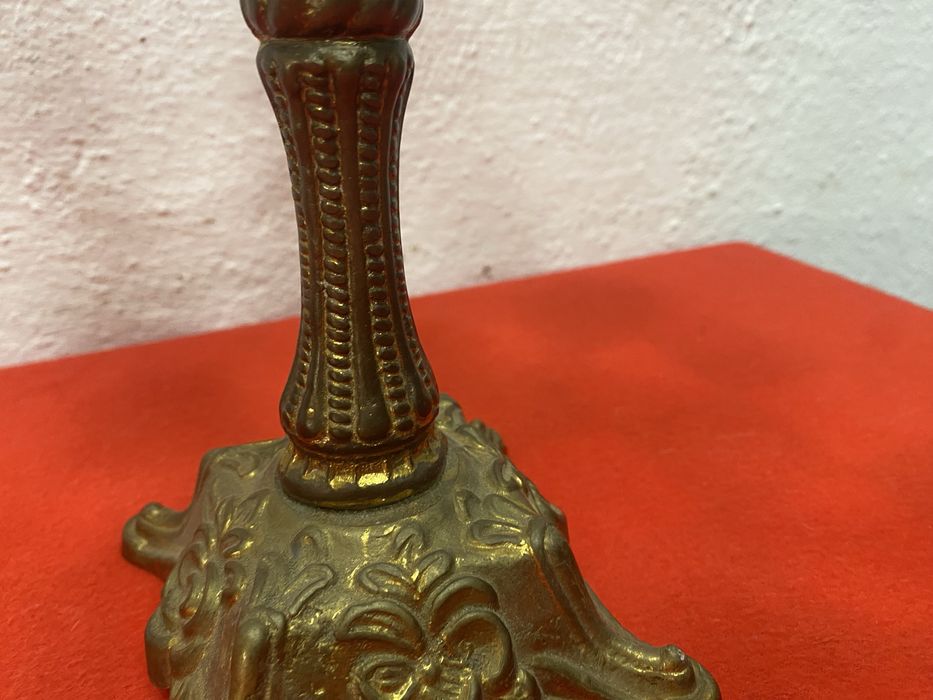 Стар бароков свещник от месинг