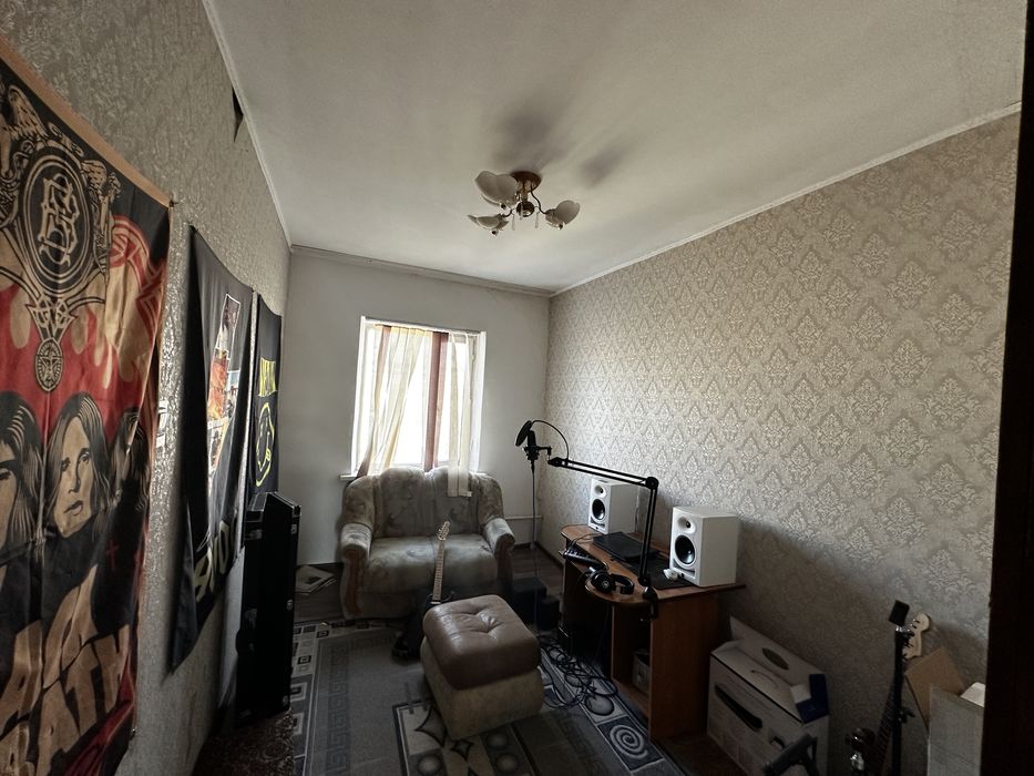 Продается 4х комнатная квартира